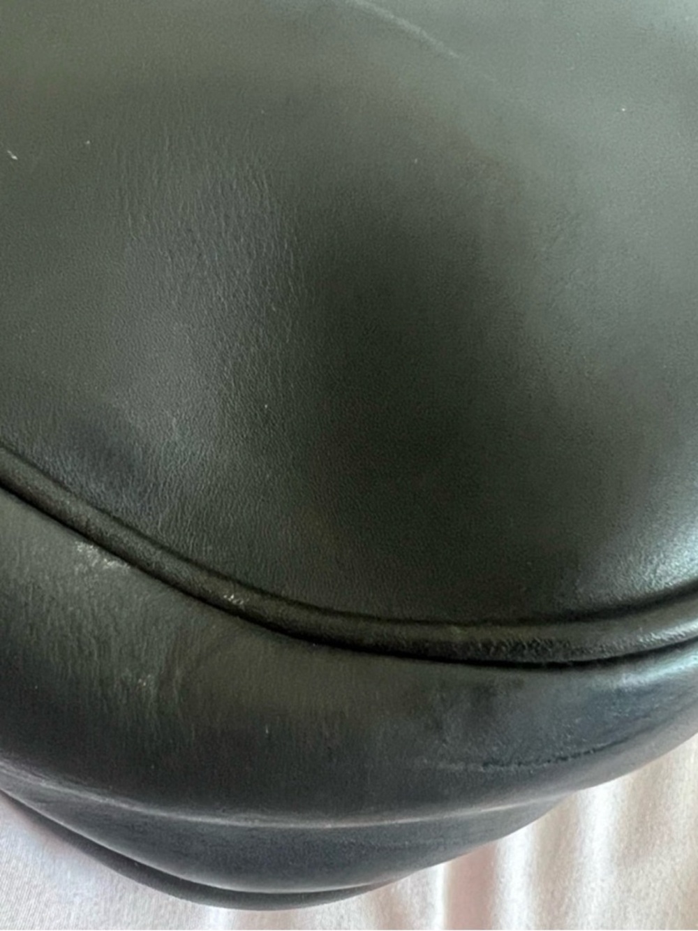 Gucci Quilted Crossbody/Shoulder Bag - Picture 10 of 15